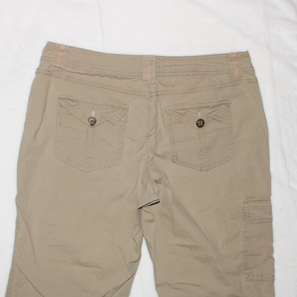 Cache Cargo Khaki Lightweight Cropped Pants - Floral Design - Waist 30x23 Inseam - Picture 8 of 10